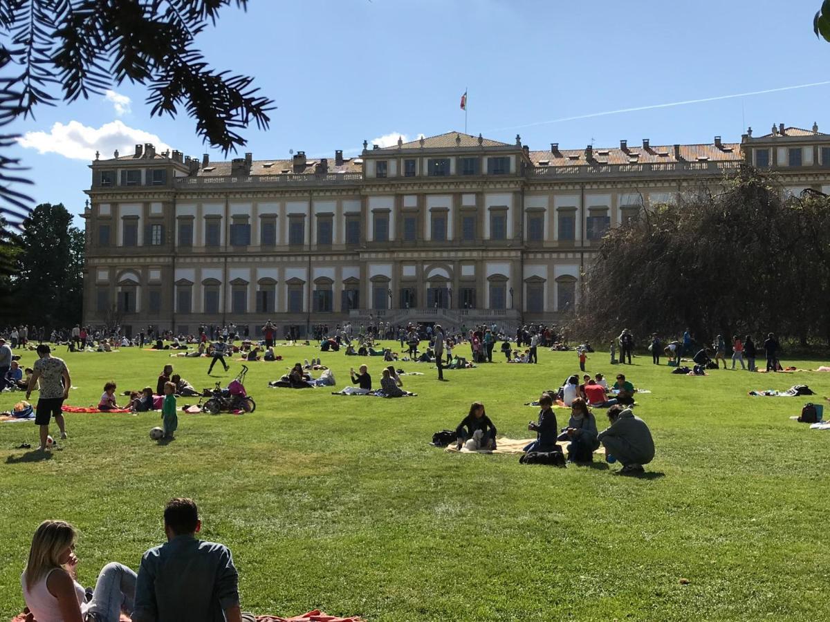 Appartamento Ampio E Indipendente Con Vista Giardino Paderno d'Adda Zewnętrze zdjęcie